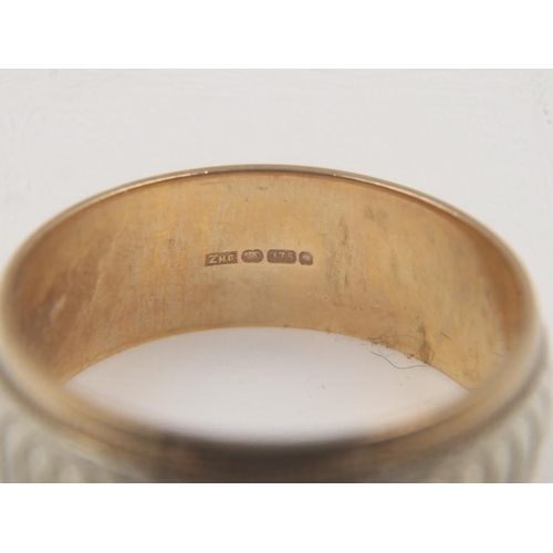 3 - 9ct gold two-tone band, size N, 4.3g. UK P&P Group 0 (£6+VAT for the first lot and £1+VAT for subseq... 