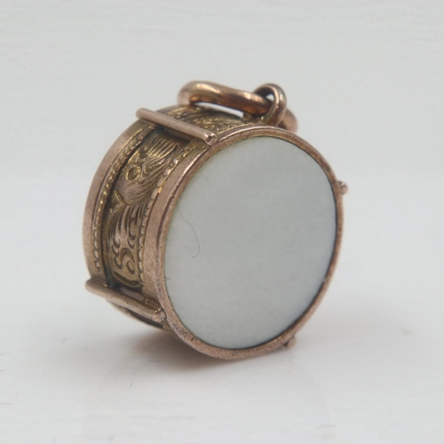 36 - Antique 9ct gold and mother of pearl drum pendant/charm, D: 10 mm, 2.0g. UK P&P Group 0 (£6+VAT for ... 