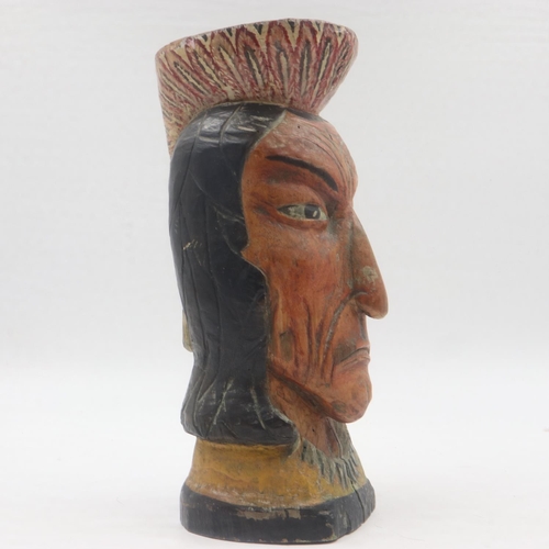 270 - Vintage tobacconist window display piece, in the form of a carved wooden native American bust, H: 33... 