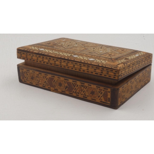 271A - Wooden box with mother of pearl inlay. UK P&P Group 2 (£20+VAT for the first lot and £4+VAT for subs... 