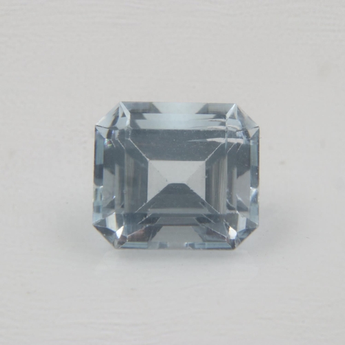 14 - Natural loose aquamarine gemstone, emerald cut, 1.58cts. UK P&P Group 0 (£6+VAT for the first lot an... 