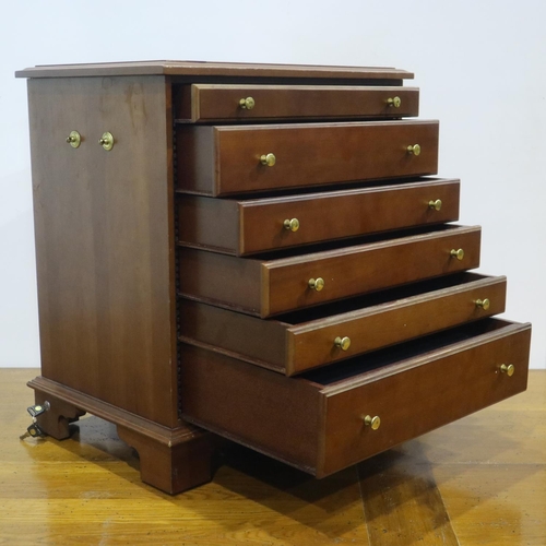 221 - Franklin Mint six drawer lockable cabinet display, 59 x 50 x 75 cm H. Not available for in-house P&P