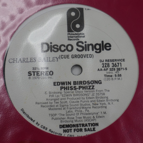 237 - Twenty mixed 12 inch singles. UK P&P Group 3 (£30+VAT for the first lot and £8+VAT for subsequent lo... 