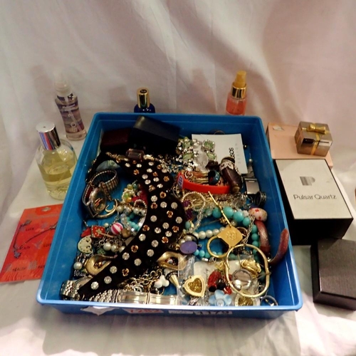 1179 - Collection of jewellery including a Pulsar wristwatch, necklaces and perfumes. Not available for in-... 