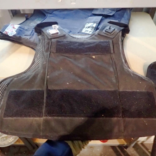 1228 - Ballistic stab vest with plates. Not available for in-house P&P