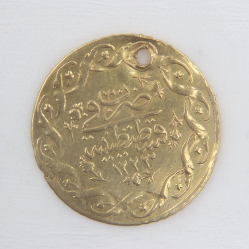 2150 - c.1808 Ottoman Empire gold one cedid mahmudiye, holed, 1.5g. UK P&P Group 0 (£6+VAT for the first lo... 