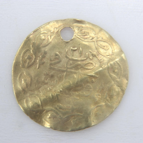 2161 - c.1800-10 Ottoman Empire gold half-cedid mahmudiye, holed, 0.6g. UK P&P Group 0 (£6+VAT for the firs... 