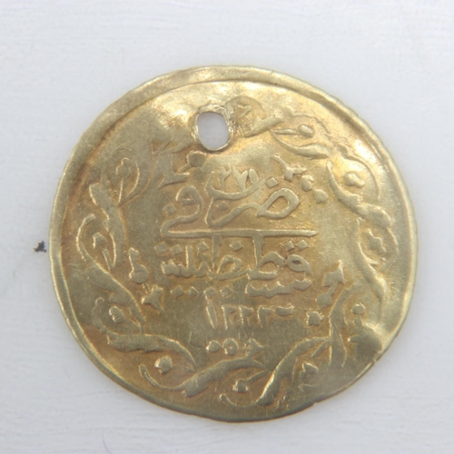 2166 - c.1800-10 Ottoman Empire gold half-cedid mahmudiye, holed, 0.6g. UK P&P Group 0 (£6+VAT for the firs... 