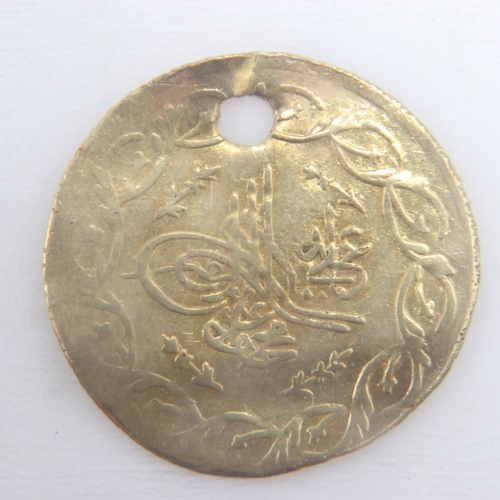 2171 - c.1800-10 Ottoman Empire gold half-cedid mahmudiye, holed, 0.6g. UK P&P Group 0 (£6+VAT for the firs... 