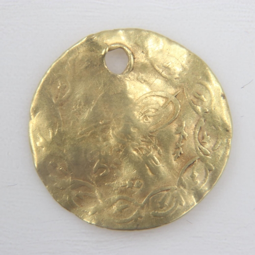 2188 - c.1800-10 Ottoman Empire gold half-cedid mahmudiye, holed, 0.6g. UK P&P Group 0 (£6+VAT for the firs... 