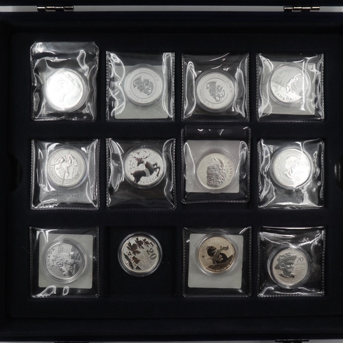 2213 - Twelve Canada 20 dollars fine silver coins. UK P&P Group 2 (£20+VAT for the first lot and £4+VAT for... 