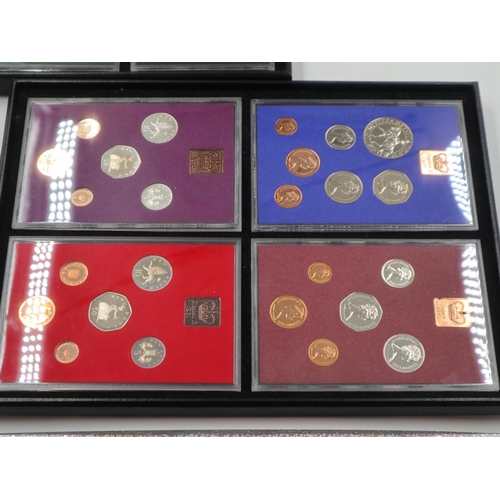 2253 - Fifteen UK uncirculated coin sets, 1974 to 1989. UK P&P Group 2 (£20+VAT for the first lot and £4+VA... 