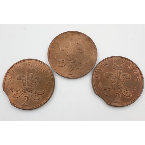 2359 - 1971 rare double coin planchet clip minting error.  UK P&P Group 0 (£6+VAT for the first lot and £1+... 