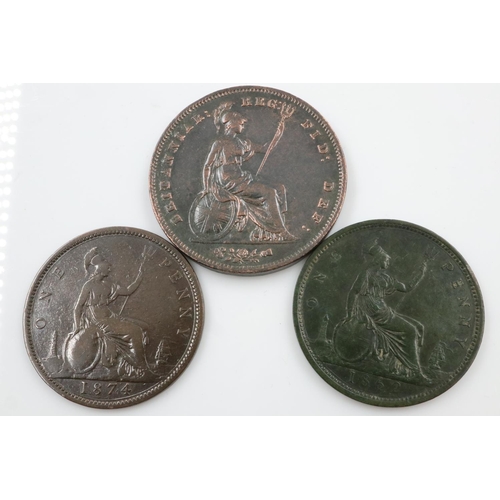 2373 - Three circulated bun head pennies of queen Victoria.  UK P&P Group 0 (£6+VAT for the first lot and £... 