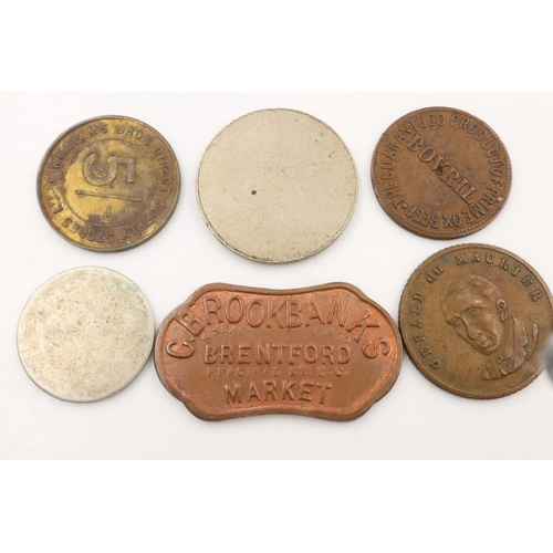 2392 - Wyndhams Theatre token, with further 19th and 20th century tokens (6). UK P&P Group 0 (£6+VAT for th... 