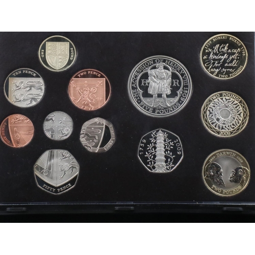 2429 - 2009 UK proof coin set, including Kew Gardens edition 50p. UK P&P Group 1 (£16+VAT for the first lot... 