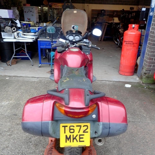 1001 - Honda 650 Deville motorbike with key, no log book present. Not available for in-house P&P