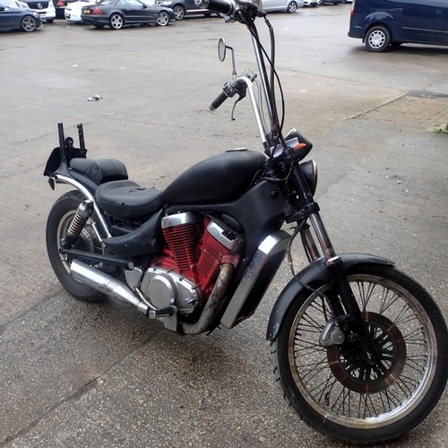 1002 - Suzuki 750 intruder motorbike with keys and log book. Not available for in-house P&P