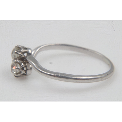 17 - 1920's unmarked white gold, diamond crossover ring, size N, 2.1g. UK P&P Group 0 (£6+VAT for the fir... 