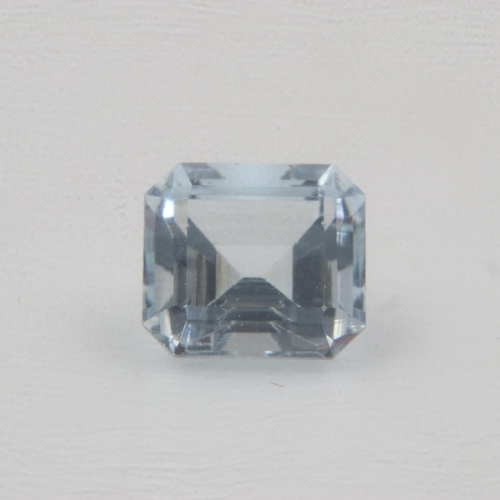 20 - Natural loose aquamarine gemstone, emerald cut, 1.58cts. UK P&P Group 0 (£6+VAT for the first lot an... 