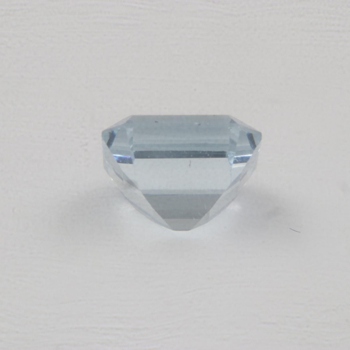 20 - Natural loose aquamarine gemstone, emerald cut, 1.58cts. UK P&P Group 0 (£6+VAT for the first lot an... 