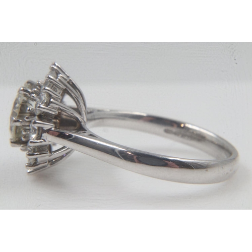 30 - 18ct white gold diamond-set cocktail ring, centre diamond 2cts, surrounded by a further 1.50cts, tot... 