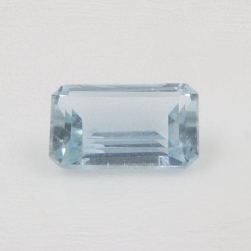 50 - Natural loose aquamarine gemstone, emerald cut, L18mm, 1.77ct. UK P&P Group 0 (£6+VAT for the first ... 