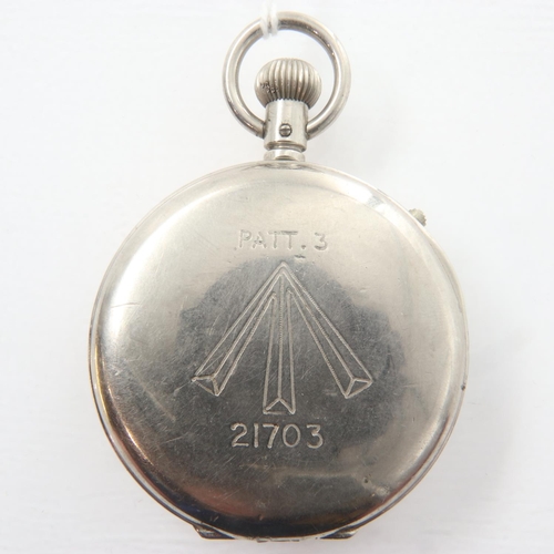 85 - WWII navy issue pattern 3 stop watch, working at lotting. UK P&P Group 1 (£16+VAT for the first lot ... 