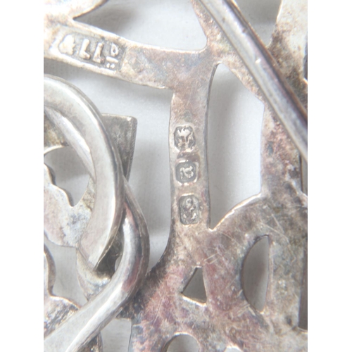 131 - Hallmarked silver nurses belt buckle, 35g. UK P&P Group 1 (£16+VAT for the first lot and £2+VAT for ... 