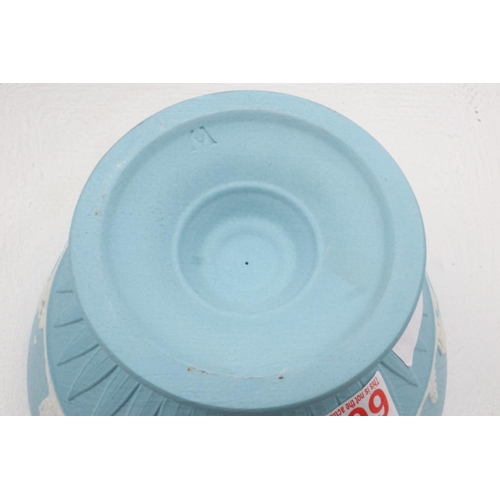 222 - Boxed Wedgwood turquoise Jasperware, H: 12 cm. UK P&P Group 2 (£20+VAT for the first lot and £4+VAT ... 