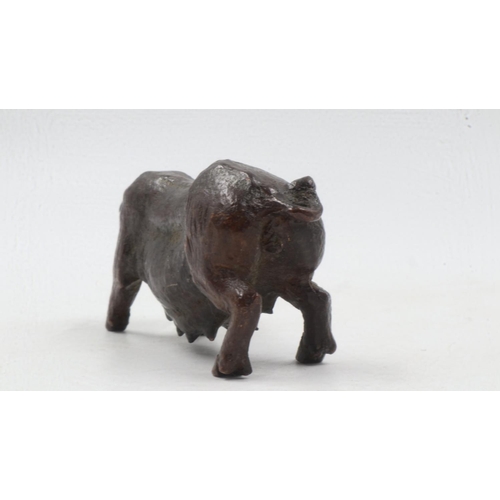 312 - Bronze Chinese pig. UK P&P Group 1 (£16+VAT for the first lot and £2+VAT for subsequent lots)