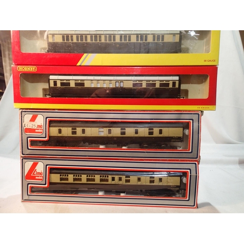 2372 - Four OO gauge GWR coaches, Lima and Hornby, mostly excellent condition, wear to boxes. UK P&P Group ... 