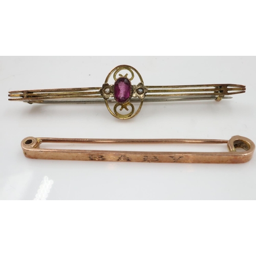 10 - Two 9ct gold bar brooches, one set with amethyst and seed pearl, combined 3.8g. UK P&P Group 0 (£6+V... 