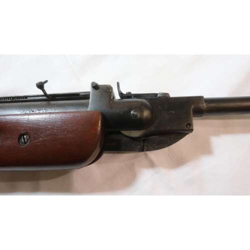 2032 - Unnamed .22 repeating air rifle. UK P&P Group 3 (£30+VAT for the first lot and £8+VAT for subsequent... 