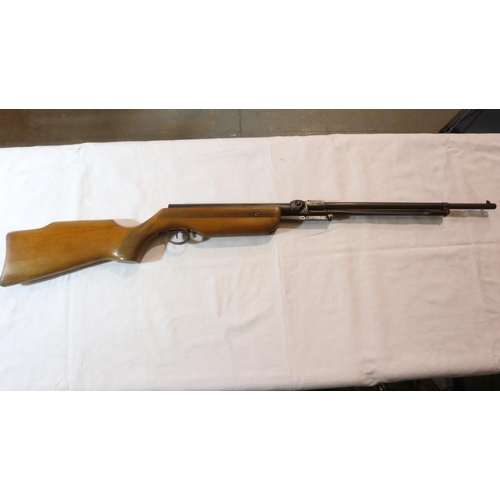 2034 - Relum Tornado .22 air rifle. UK P&P Group 3 (£30+VAT for the first lot and £8+VAT for subsequent lot... 