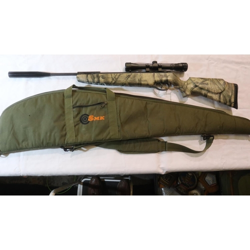 2038 - SMK .22 air rifle with sights and gun sling. UK P&P Group 3 (£30+VAT for the first lot and £8+VAT fo... 