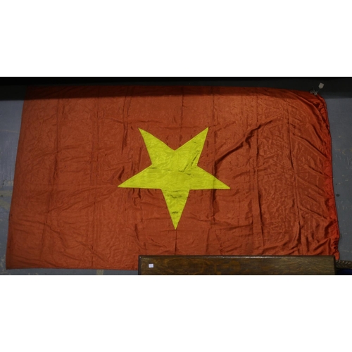 2203 - Large Vietnam War period North Vietnam Flag. 140 x 240cm. UK P&P Group 2 (£20+VAT for the first lot ... 