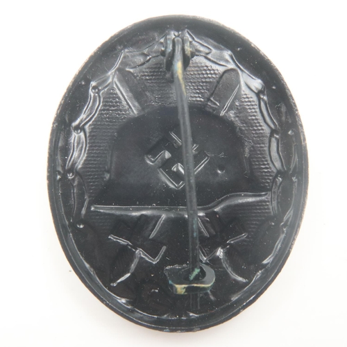 2308 - Late war German pressed metal wound badge in black. UK P&P Group 1 (£16+VAT for the first lot and £2... 