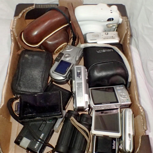 1178 - Box of mixed cameras and a pair of binoculars. Not available for in-house P&P