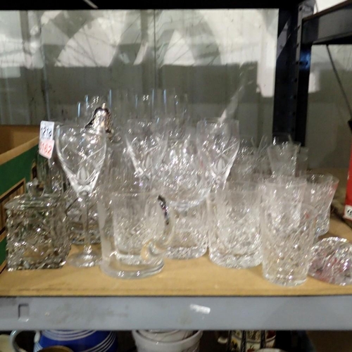 1218 - Large collection of glassware, mainly drinking glasses in various styles, many matching. Not availab... 