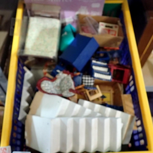 1249 - Box of dolls house furniture, mostly new. UK P&P Group 3 (£30+VAT for the first lot and £8+VAT for s... 