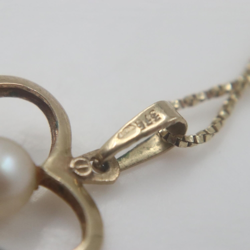 15 - 9ct gold pearl-set heart form pendant, on a 9ct gold box-link neck chain, pendant 15 x 20mm, 1.9g. U... 