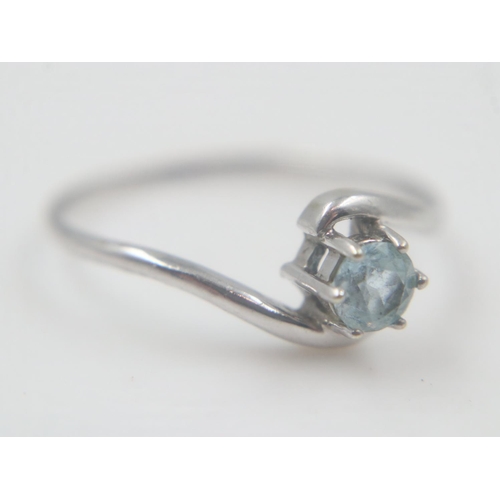 21 - 9ct white gold solitaire ring set with aquamarine, size O, 1.3g. UK P&P Group 0 (£6+VAT for the firs... 