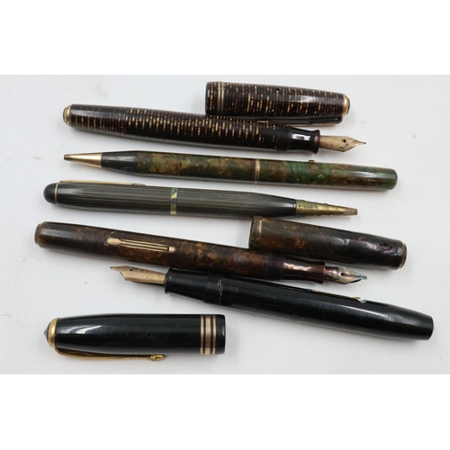 89A - Watermans made in Canada fountain pen, lacking clip, Parker USA fountain pen and a Conway Stuart no.... 