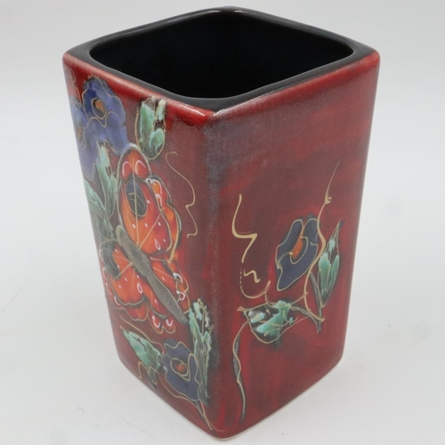 115 - Anita Harris butterfly vase, signed in gold, no cracks or chips, H: 15 cm. UK P&P Group 1 (£16+VAT f... 