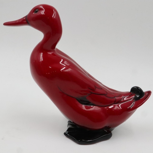 120 - Royal Doulton flambé duck, no cracks or chips, H: 14 cm. UK P&P Group 1 (£16+VAT for the first lot a... 