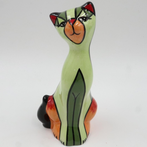 130 - Lorna Bailey cat, Elizabeth, no cracks or chips, H: 20 cm. UK P&P Group 1 (£16+VAT for the first lot... 