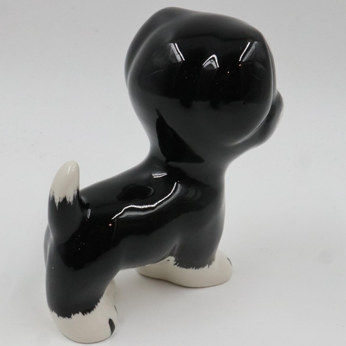 134 - Lorna Bailey dog, Bengo, no cracks or chips, H: 14 cm. UK P&P Group 1 (£16+VAT for the first lot and... 