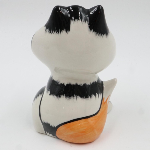 140 - Lorna Bailey cat, Delicious, no cracks or chips, H: 13 cm. UK P&P Group 1 (£16+VAT for the first lot... 