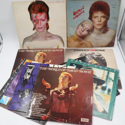 200A - Eleven David Bowie LPs. UK P&P Group 2 (£20+VAT for the first lot and £4+VAT for subsequent lots)